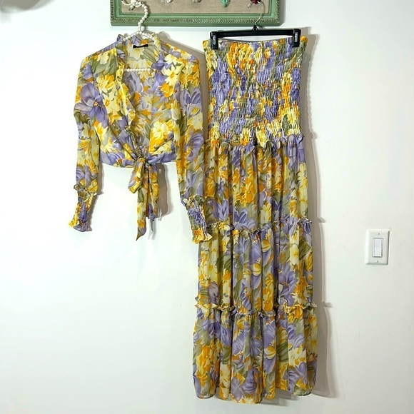 Banjul 2 piece crop top wide leg flowing pants floral print yellow purple medium - Picture 2 of 13